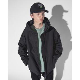7 Cross Patch Nylon 3-Layer Mountain Parka 詳細画像
