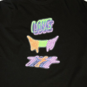 LOVE DREAM HAPPINESS  Neon Printed SS Te 詳細画像