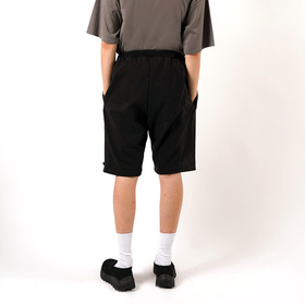 Dual Fabric Docked Sweat Shorts 詳細画像