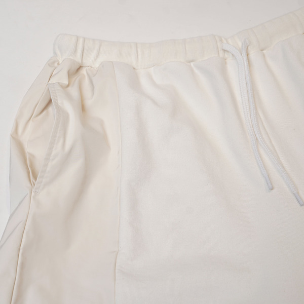 Dual Fabric Docked Sweat Shorts 詳細画像 White 4