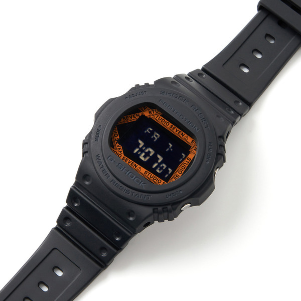 STUDIO SEVEN X CASIO CAUTION LOGO G-SHOCK DW-5750 | STUDIO SEVEN 