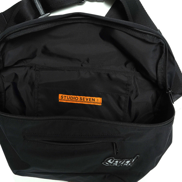 Nylon Body Bag 詳細画像 Orange 4