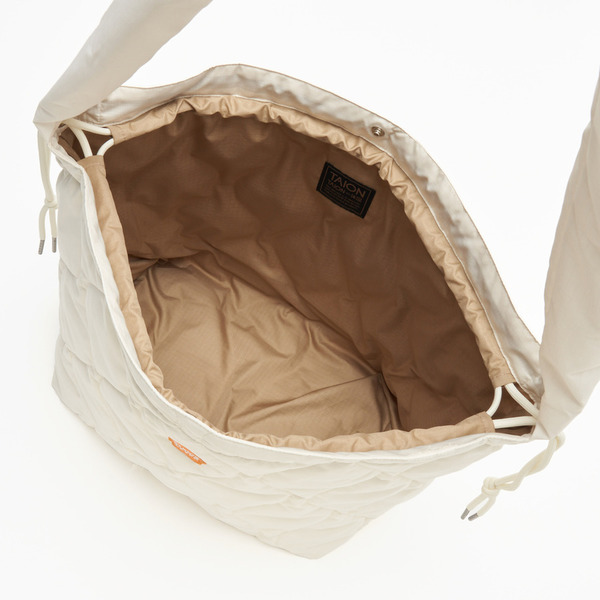 STUDIO SEVEN x TAION Down Tote Bag 詳細画像 Beige 12