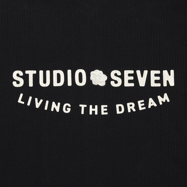 Cotton Crew Neck Cardigan 詳細画像 L.Beige 2