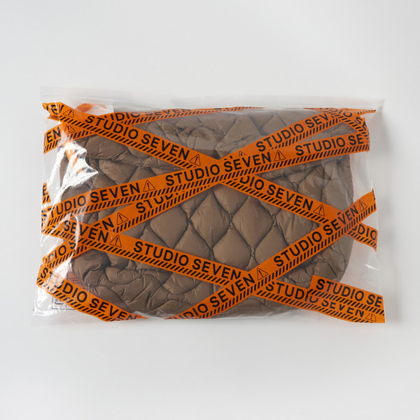 TAION x STUDIO SEVEN MESSENGER DOWN BAG-L 詳細画像 Black 18