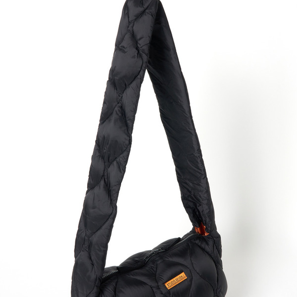 TAION x STUDIO SEVEN BANANA SHOULDER DOWN BAG-M 詳細画像 Black 8