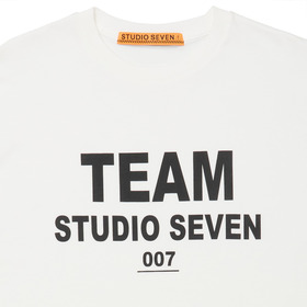 TEAM STUDIO SEVEN TEE 詳細画像